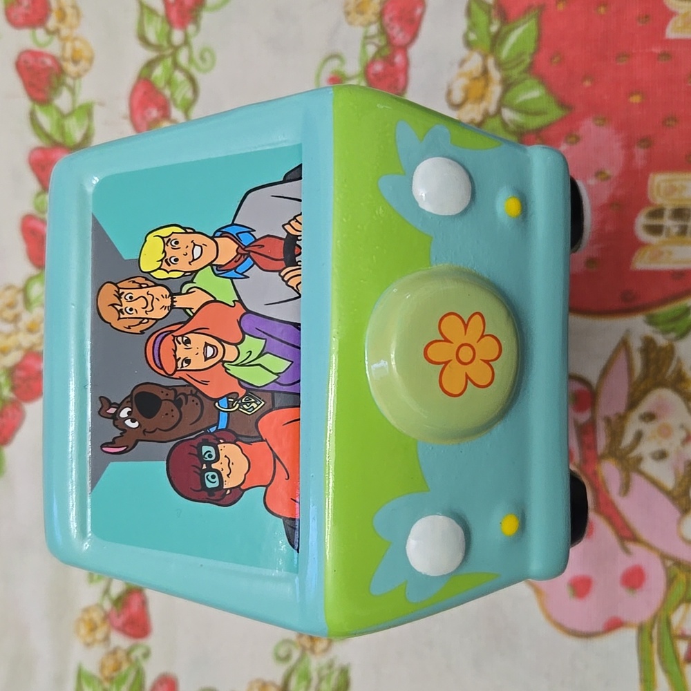 Warner Bros Scooby Doo Mystery Machine Kids Toy Bank